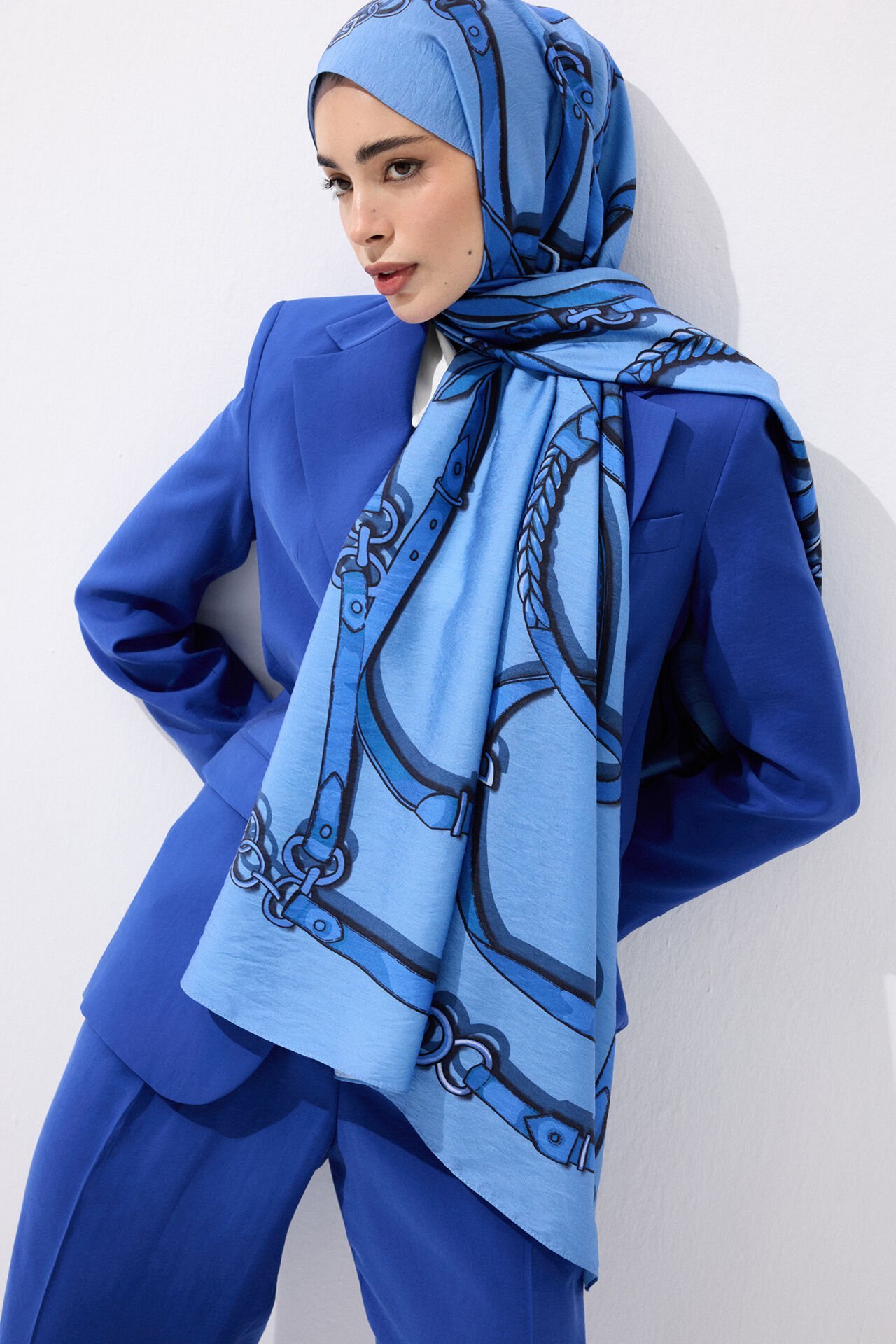 Aura Blue