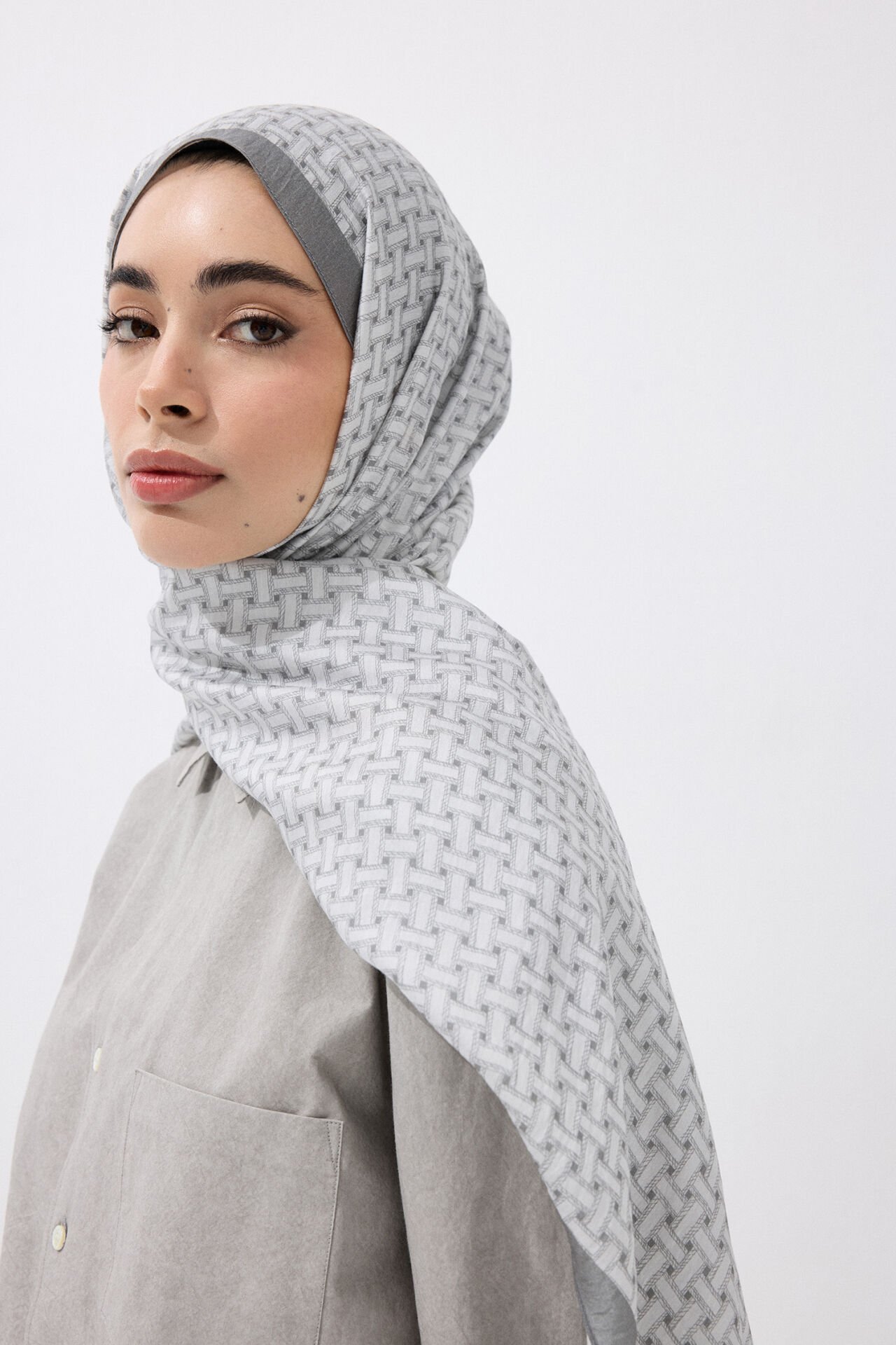 Lattice Grey