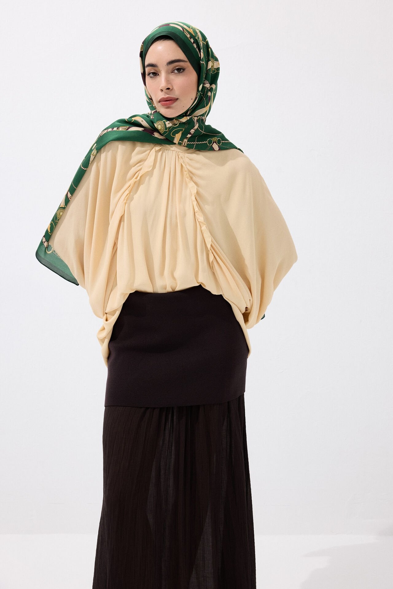 Saddle Emerald