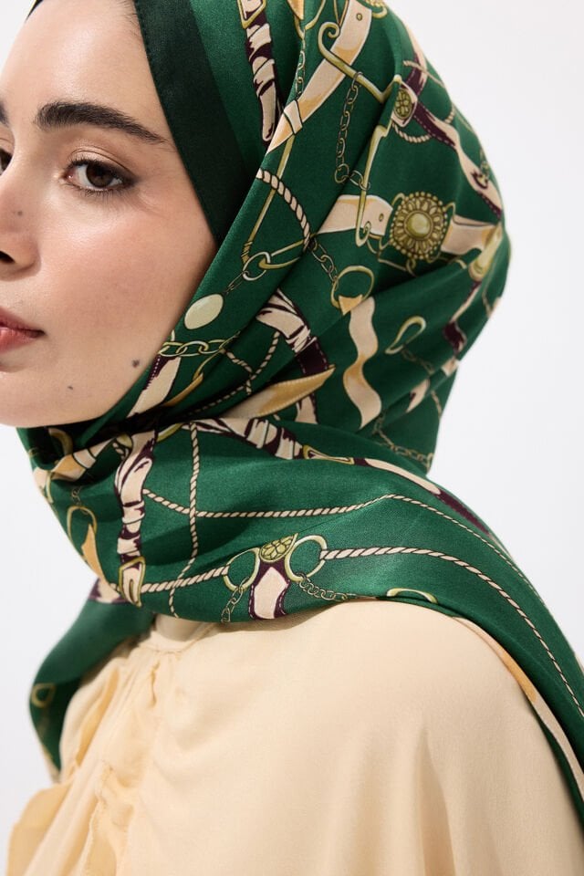 Saadle Emerald