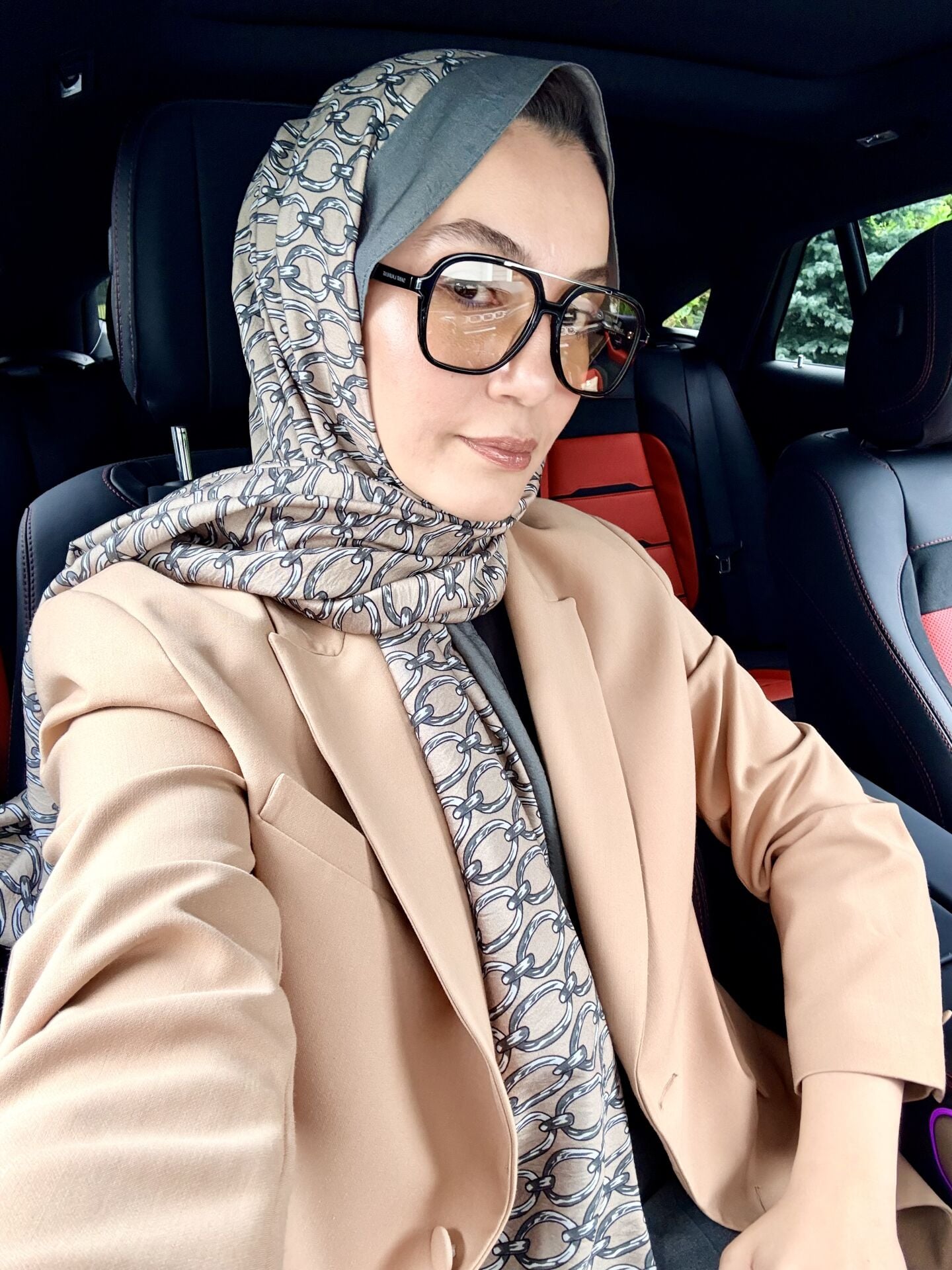Lea Beige