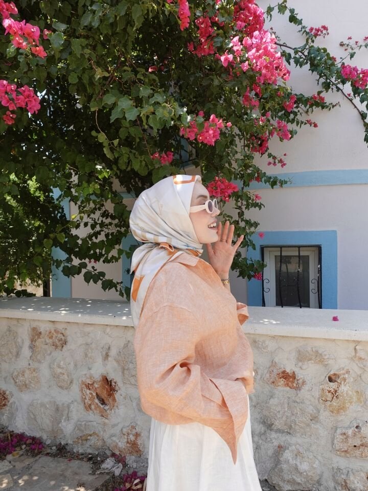 Promenade Silk
