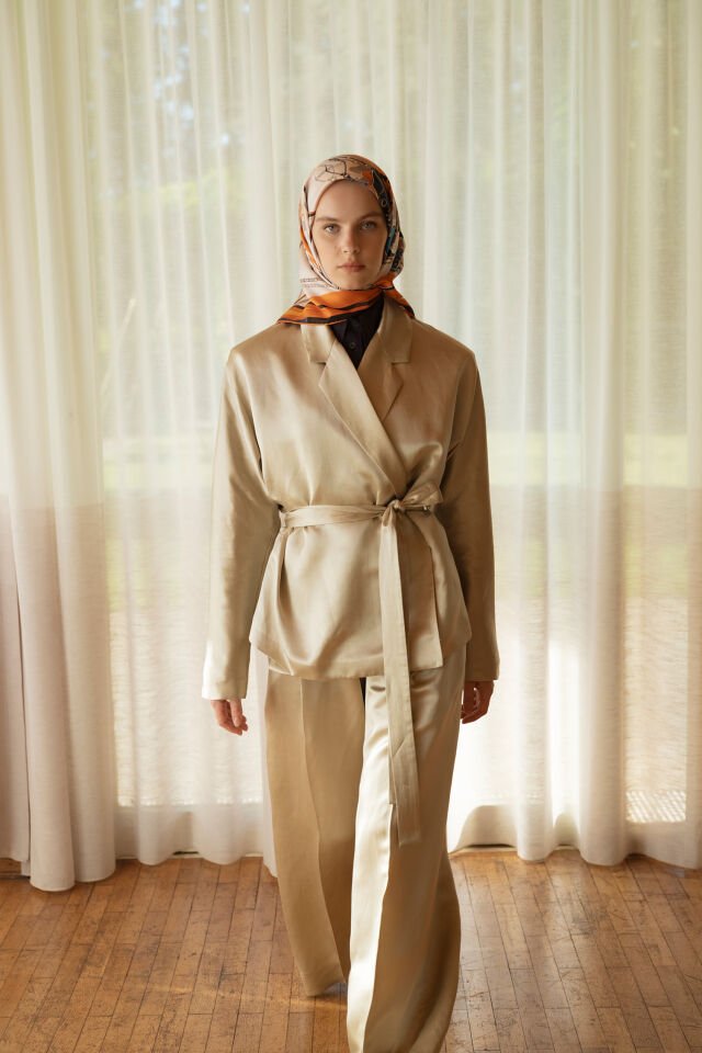 Vela Orange Silk