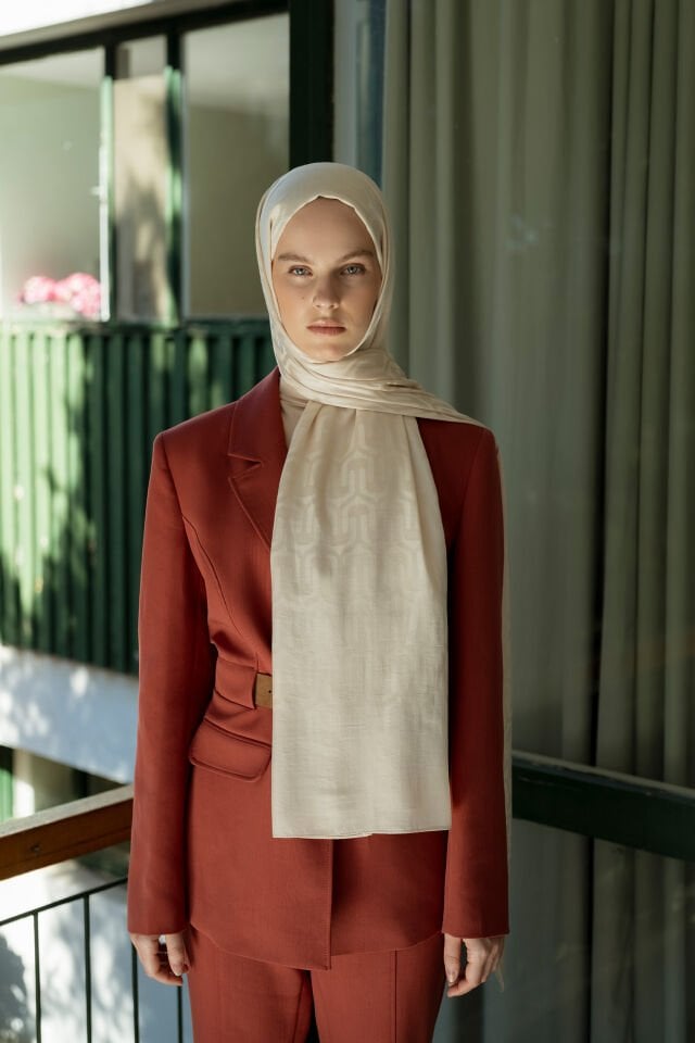 Ottoman Ecru