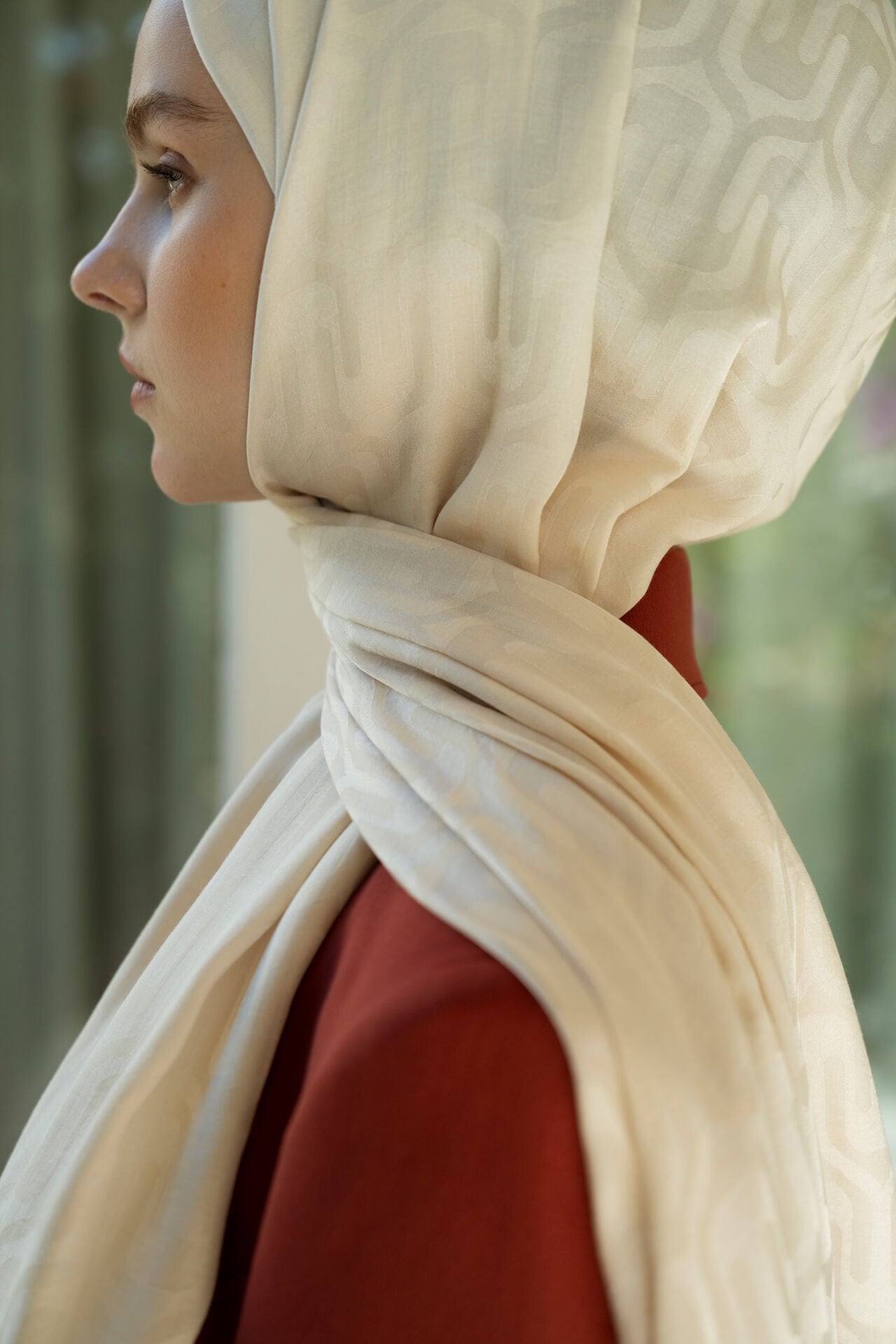 Ottoman Ecru