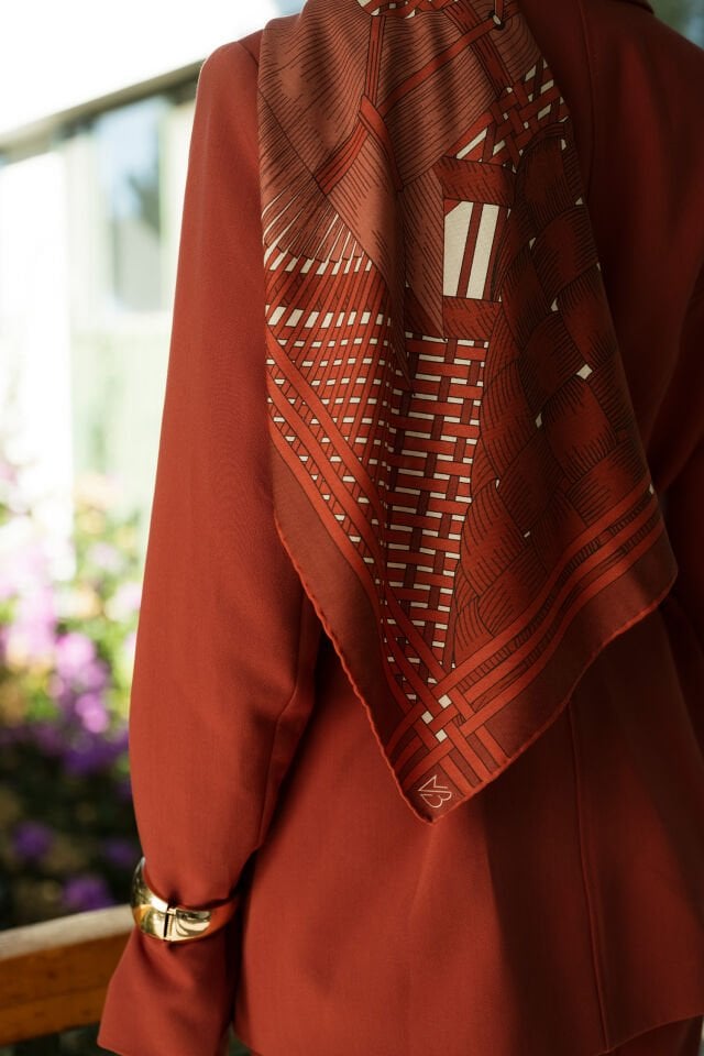 Mosaic Red