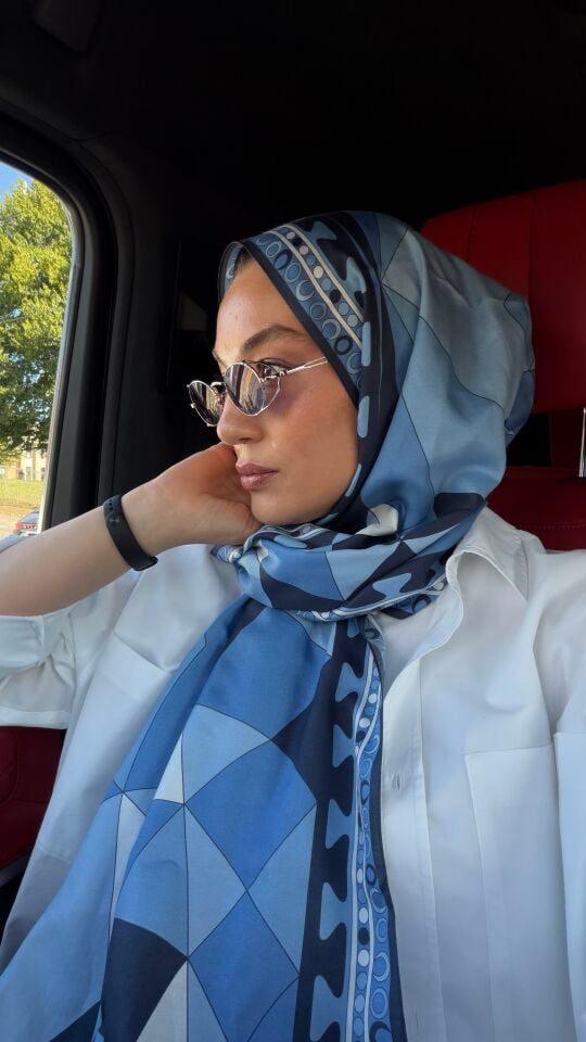 Nuance Blue